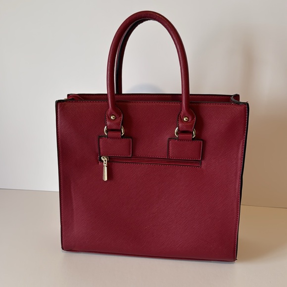 Handbag/Tote in Burgundy and Gold - Picture 2 of 7